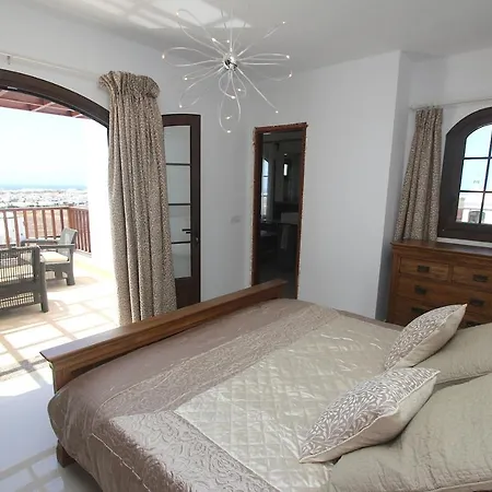 Beautiful 5 Bedroom Villa With Private Pool And Hot Tub Villa Oceans Eleven Villa *