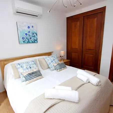 Oceano Once - Beautiful 5 Bedroom Private Pool And Hot Tub ヴィラ *